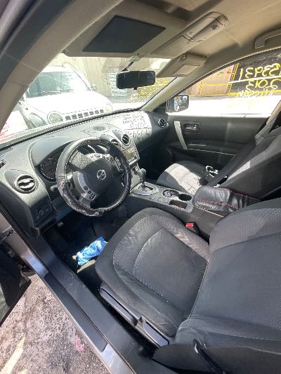 2013 Nissan Rogue Location - Imports - Row 43 - Stock # H53931