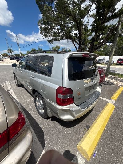 2004 Toyota Highlander Location - Imports - Row 999 - Stock # H53939