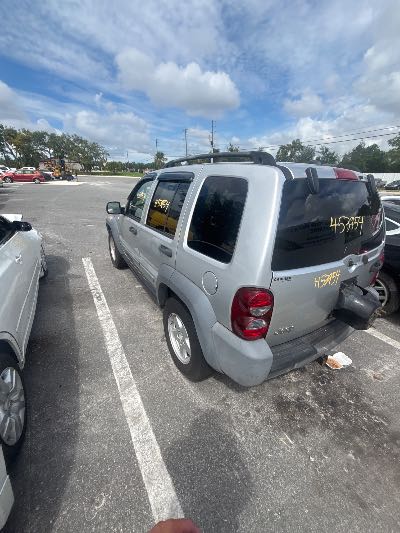 2005 Jeep Liberty Location - Chrysler - Row 38 - Stock # H53954