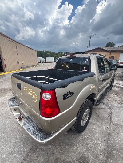 2004 Ford Explorer Sport Trac Location - Ford - Row 33 - Stock # H53963