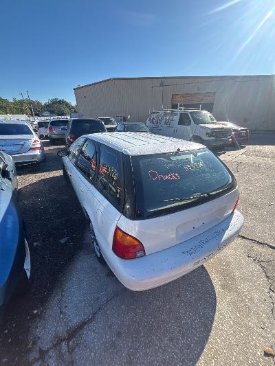 1999 Saturn SW2 Location - GM - Row 40 - Stock # H53976