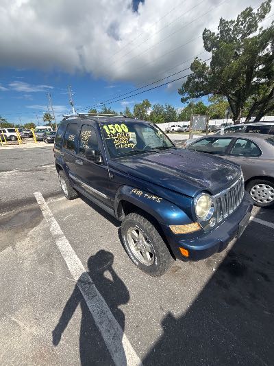 2005 Jeep Liberty Location - Chrysler - Row 38 - Stock # H53978