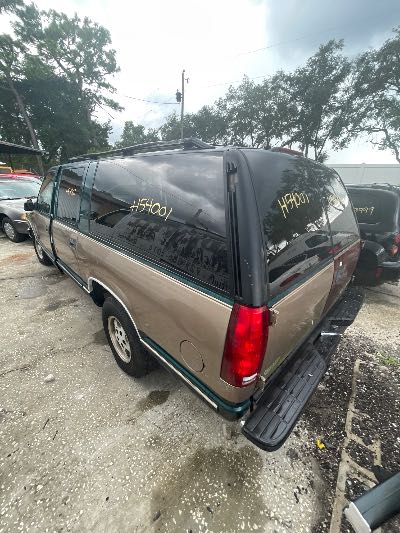 1995 Chevrolet Suburban 1500 Location - Large Trucks & Vans - Row 31 - Stock # H54001