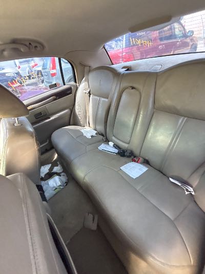 2011 Lincoln Town Car Location - Ford - Row 34 - Stock # H54011