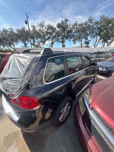 2005 Volkswagen Touareg Location - Imports - Row 43 - Stock # H54021