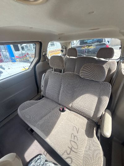2003 Ford Windstar Location - Ford - Row 34 - Stock # H54032