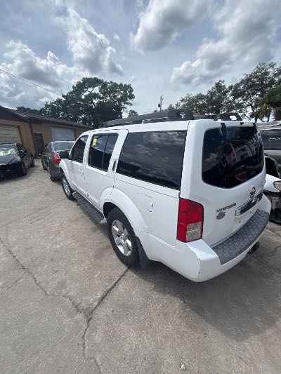 2008 Nissan Pathfinder Location - Imports - Row 2 - Stock # H54020