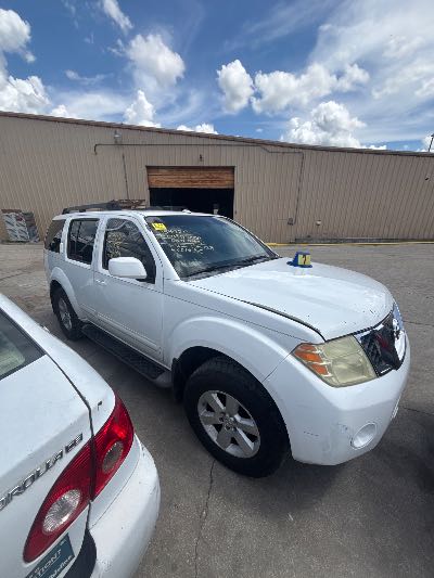 2008 Nissan Pathfinder Location - Imports - Row 2 - Stock # H54020