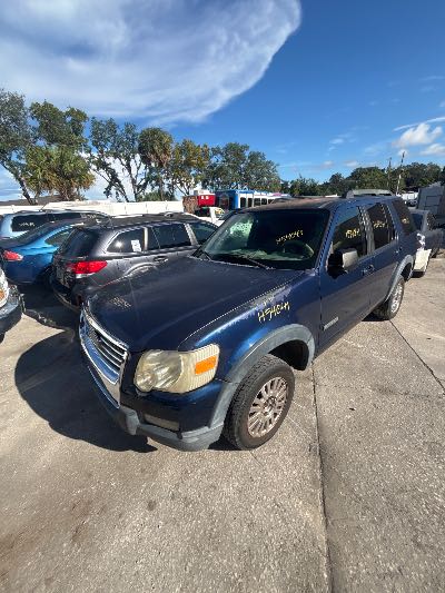 2007 Ford Explorer Location - Ford - Row 34 - Stock # H54041