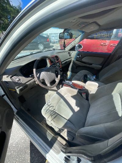 2005 Hyundai Sonata Location - Imports - Row 46 - Stock # H54044