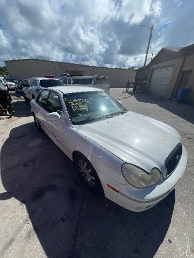 2005 Hyundai Sonata Location - Imports - Row 46 - Stock # H54044