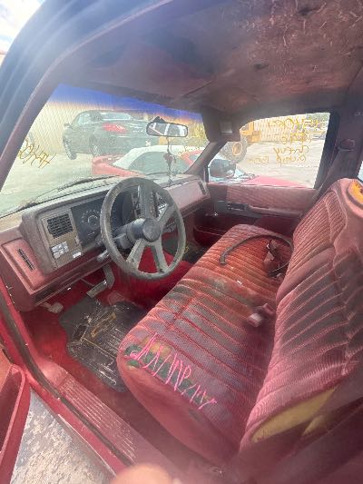 1990 Chevrolet 1500 Pickups Location - Large Trucks & Vans - Row 31 - Stock # H54064
