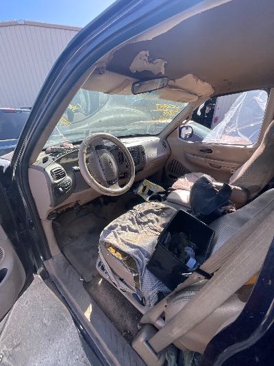 1999 Ford F-150 Location - Large Trucks & Vans - Row 32 - Stock # H53947