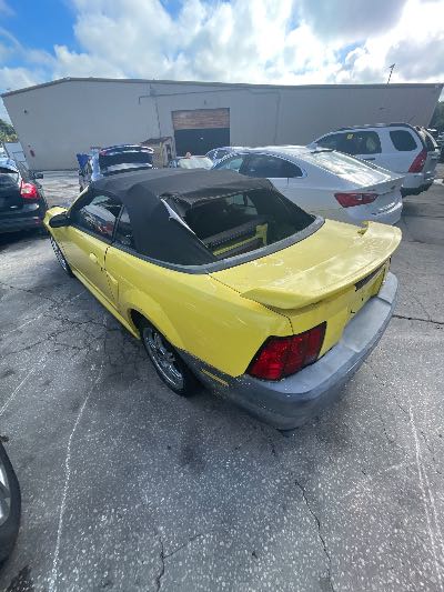 2001 Ford Mustang Location - Ford - Row 35 - Stock # H54112