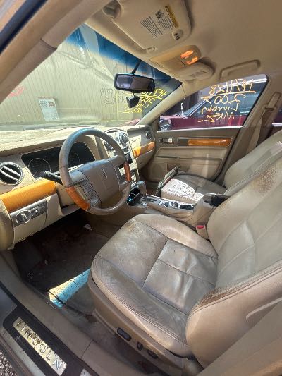 2007 Lincoln MKZ Location - Ford - Row 35 - Stock # H54128