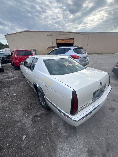 2002 Cadillac Eldorado Location - GM - Row 27 - Stock # H54149