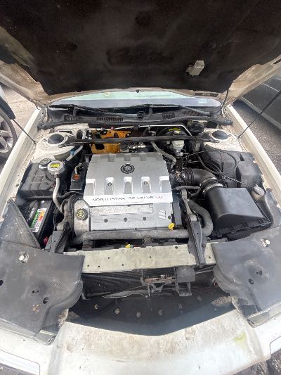 2002 Cadillac Eldorado Location - GM - Row 27 - Stock # H54149