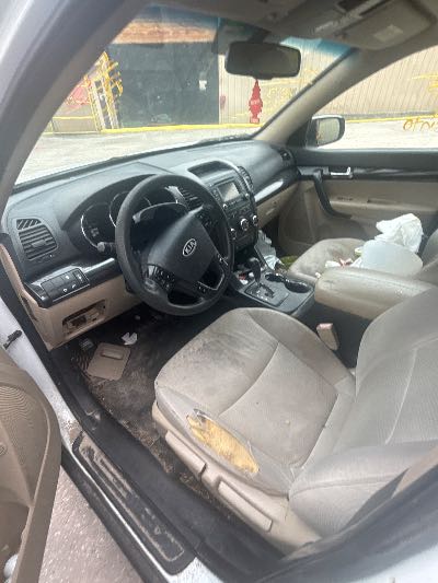 2013 Kia Sorento Location - Imports - Row 4 - Stock # H54159
