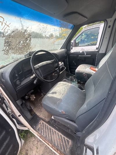1994 Ford E-250 Location - Large Trucks & Vans - Row 35 - Stock # H54061