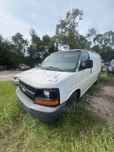 2011 Chevrolet Express 1500 Location - Large Trucks & Vans - Row 48 - Stock # H54059