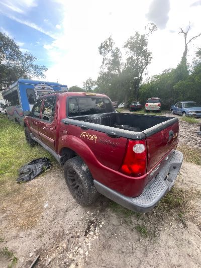 2004 Ford Explorer Sport Trac Location - Ford - Row 25 - Stock # H54069