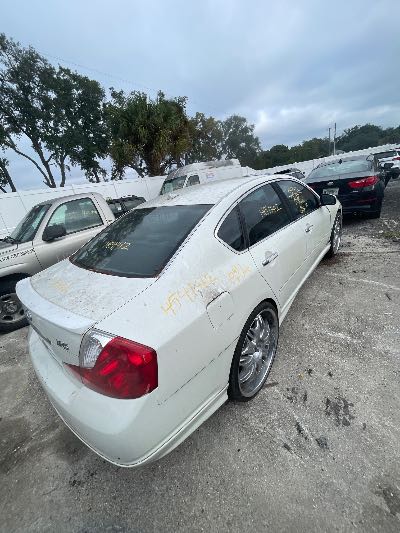 2007 Infiniti M Location - Imports - Row 6 - Stock # H54142