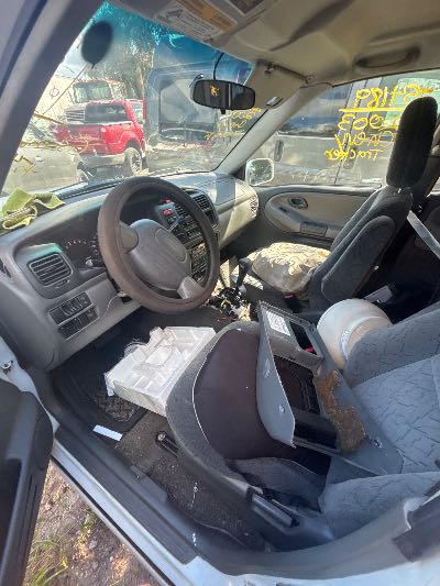 2003 Chevrolet Tracker Location - GM - Row 31 - Stock # H54189