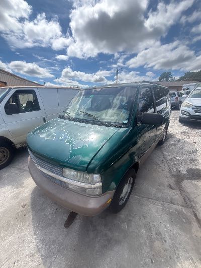 2000 Chevrolet Astro Location - GM - Row 31 - Stock # H54201
