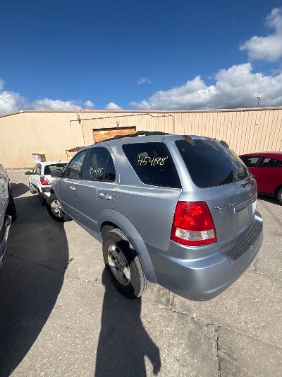 2005 Kia Sorento Location - Imports - Row 6 - Stock # H54198