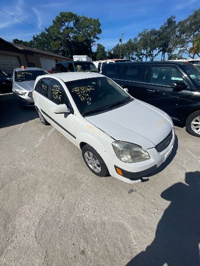 2009 Kia Rio5 Location - Imports - Row 7 - Stock # H54213