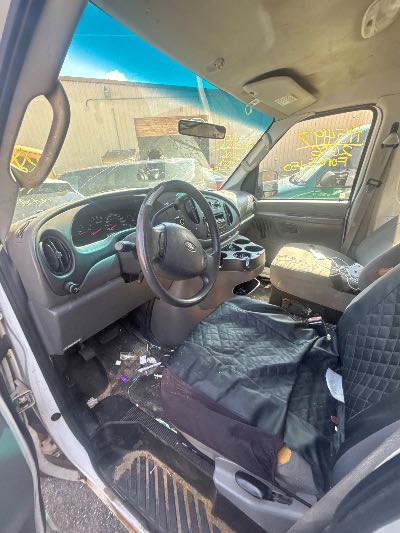 2006 Ford Econoline Location - Large Trucks & Vans - Row 48 - Stock # H54197