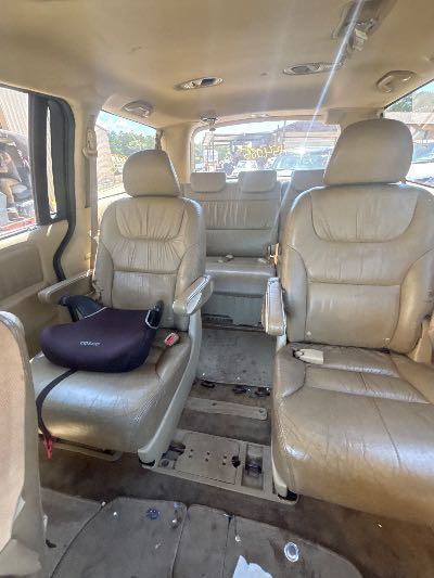2010 Honda Odyssey Location - Imports - Row 7 - Stock # H54085
