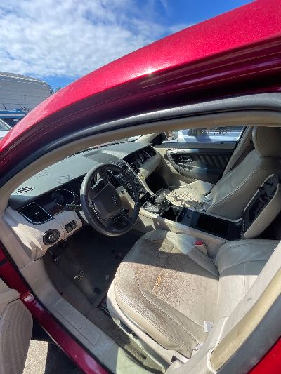 2010 Ford Taurus Location - Ford - Row 37 - Stock # H54212