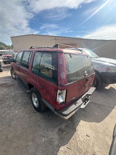 1994 Ford Explorer Location - Ford - Row 37 - Stock # H54222