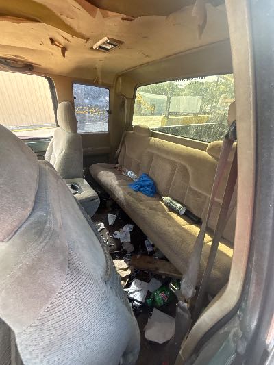 1995 Chevrolet C/K 2500 Location - Large Trucks & Vans - Row 48 - Stock # H54223