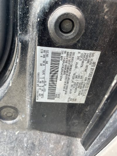 2003 Ford Expedition Location - Large Trucks & Vans - Row 34 - Stock # H54081