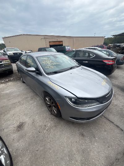 2015 Chrysler 200 Location - Chrysler - Row 41 - Stock # H54250