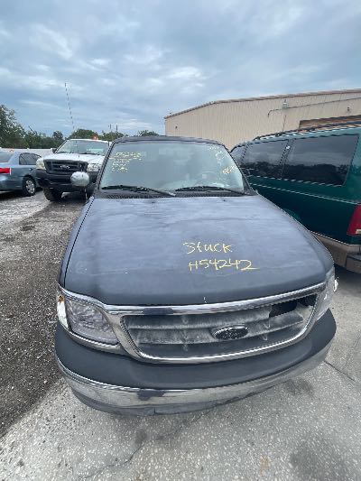 2003 Ford F-150 Location - Large Trucks & Vans - Row 35 - Stock # H54242