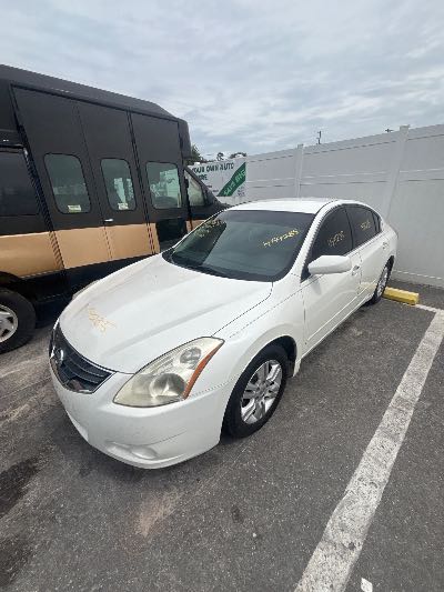 2012 Nissan Altima Location - Imports - Row 10 - Stock # H54285