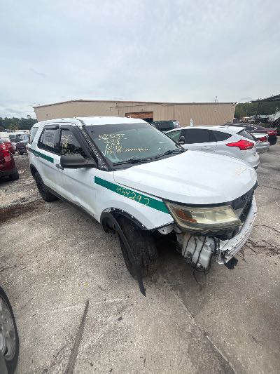 2016 Ford Explorer Location - Ford - Row 37 - Stock # H54297