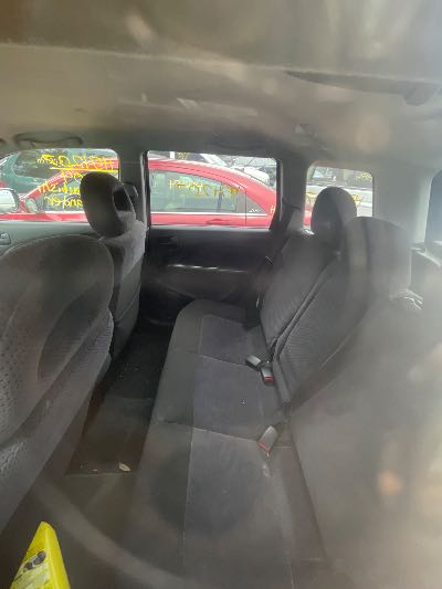 2004 Mitsubishi Outlander Location - Imports - Row 11 - Stock # H54207