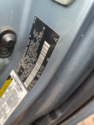 2006 Toyota Sienna Location - Imports - Row 11 - Stock # H54205