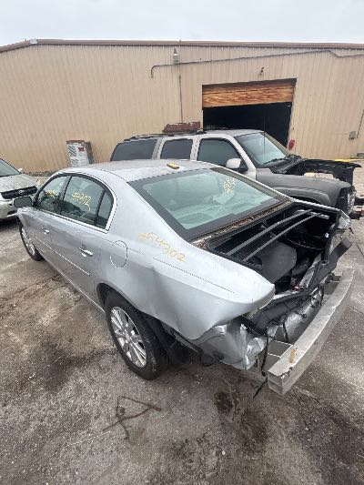 2010 Buick Lucerne Location - GM - Row 30 - Stock # H54302