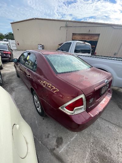 2006 Ford Fusion Location - Ford - Row 37 - Stock # H54277