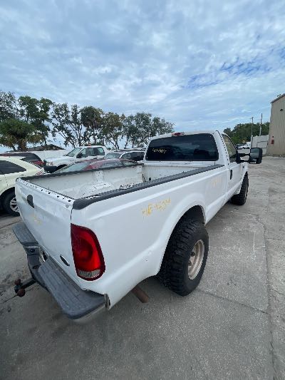 2003 Ford F-250 SD Location - Large Trucks & Vans - Row 34 - Stock # H54304