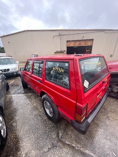 1996 Jeep Cherokee Location - Chrysler - Row 41 - Stock # H54330