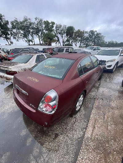 2005 Nissan Altima Location - Imports - Row 15 - Stock # H54344