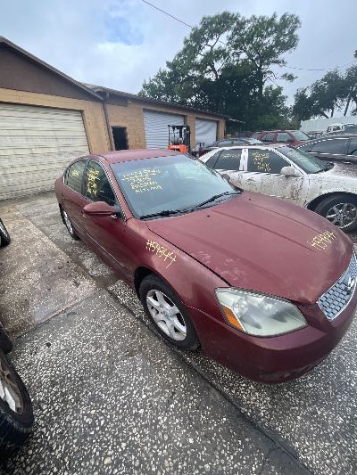 2005 Nissan Altima Location - Imports - Row 15 - Stock # H54344