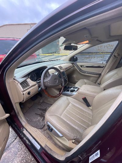 2006 Mercedes-Benz R-Class Location - Imports - Row 15 - Stock # H54345