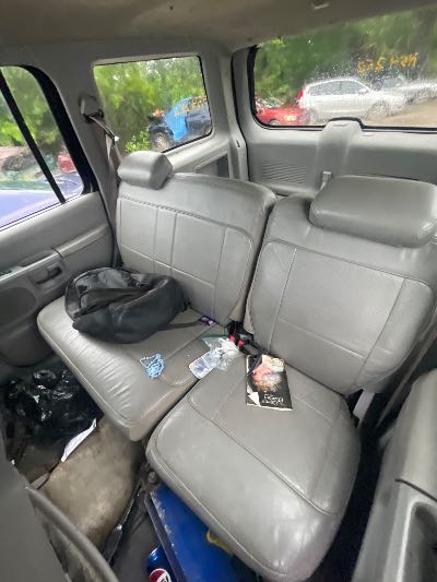 1998 Ford Explorer Location - Ford - Row 27 - Stock # H54262
